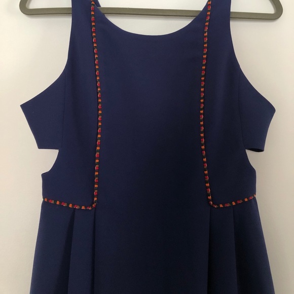 BCBGeneration Navy dress with side cutouts - Picture 6 of 7